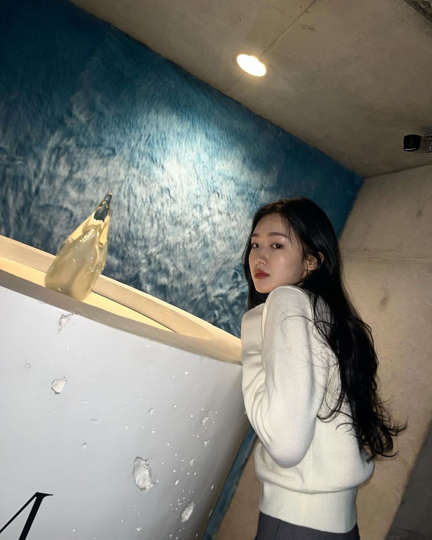 Hội chị em đẹp quên lối về của mỹ nhân 'Khóa học yêu cấp tốc' Roh Yoon Seo - Ảnh 14.