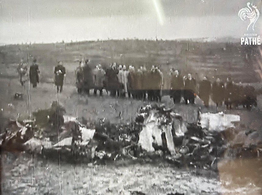 Ảnh = Ký ức = Lịch sử (kỳ 59): Vụ tai nạn hàng không khiến Toàn quyền Đông Dương tử nạn - Ảnh 11.