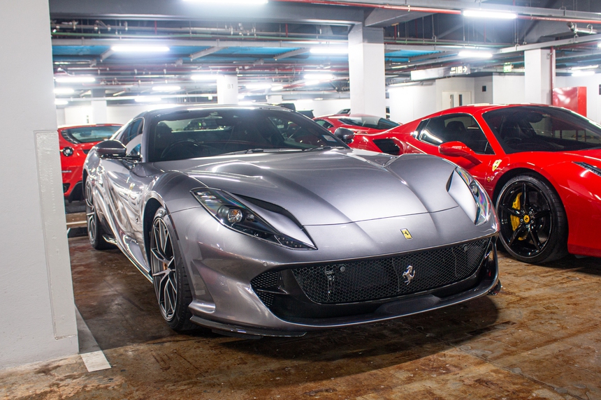 Tôi vừa tự bỏ 4 triệu bay sang Thái xem giới đại gia offline siêu xe: LaFerrari hơn 250 tỷ lộ diện, cả tầng hầm toàn Ferrari - Ảnh 4. Tôi vừa tự bỏ 4 triệu bay sang Thái xem giới đại gia offline siêu xe: LaFerrari hơn 250 tỷ lộ diện, cả tầng hầm toàn Ferrari - Ảnh 4.