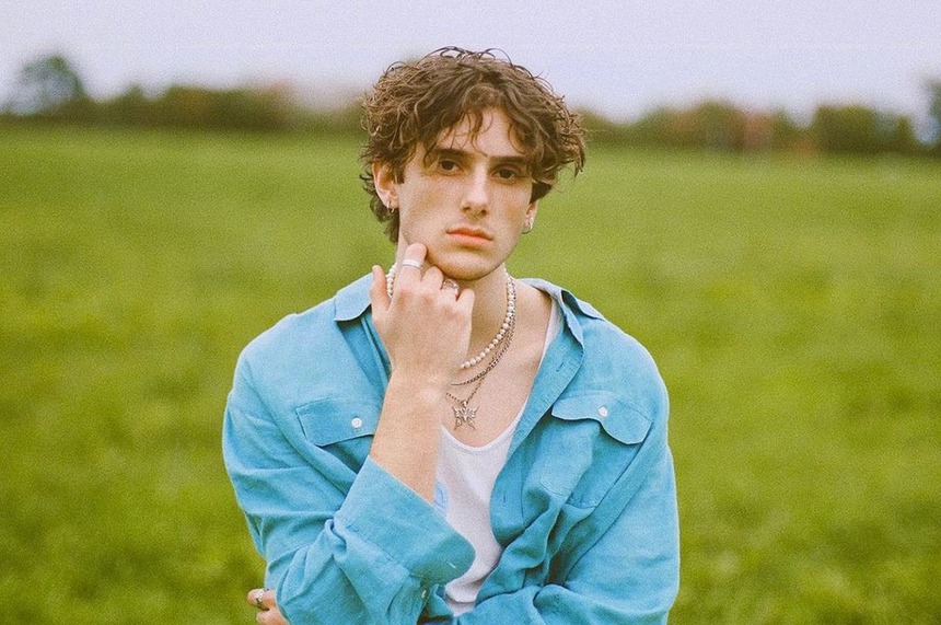 Bước đi 'Giờ vàng' của JVKE - Ảnh 1.