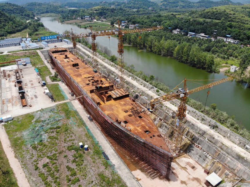 Dự án gần 4.000 tỷ của Trung Quốc để xây lại tàu Titanic y như bản gốc: Thiết kế copy từng lối đi căn phòng nhưng thất bại thảm hại - Ảnh 2.