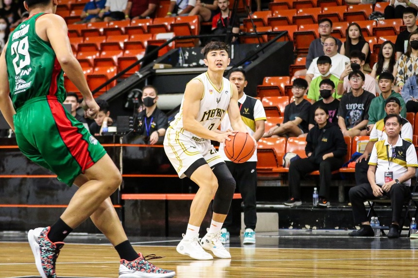 HLV Matt Van Pelt thận trọng trước trận cuối chặng 3 ABL 2023 - Ảnh 3.