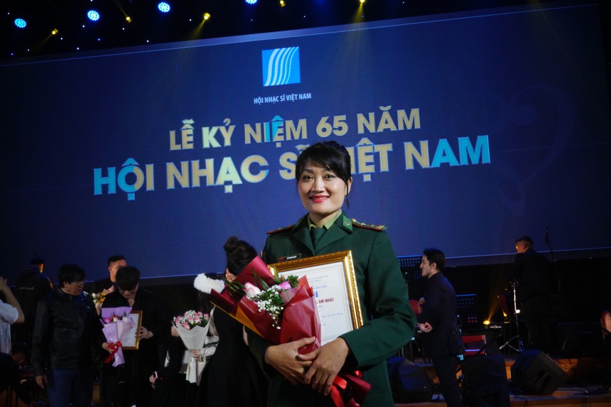 Vũ Huyền Ngọc - viết nhạc từ những câu chuyện thật - Ảnh 2. Vũ Huyền Ngọc - viết nhạc từ những câu chuyện thật - Ảnh 2.