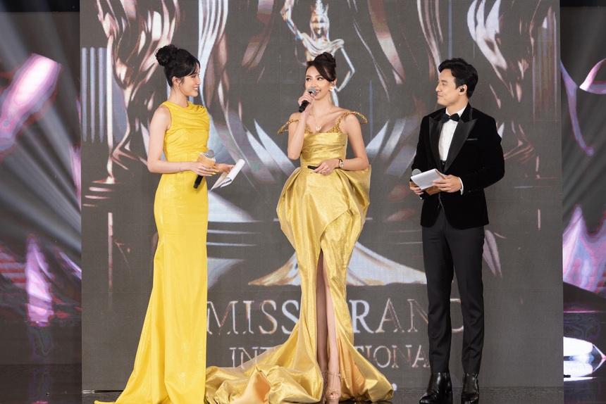 Đỗ Hà, Phương Anh, Quỳnh Châu được nhiều khán giả khen ngợi khi xuất hiện với vai trò MC - Ảnh 4.