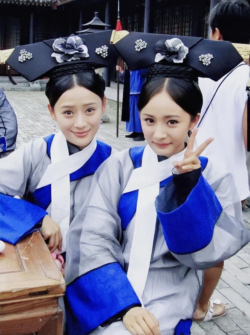 Nhan sắc kiều diễm của Dương Mịch 12 năm trước, giờ khác thế nào mà gây tiếc nuối - Ảnh 4.