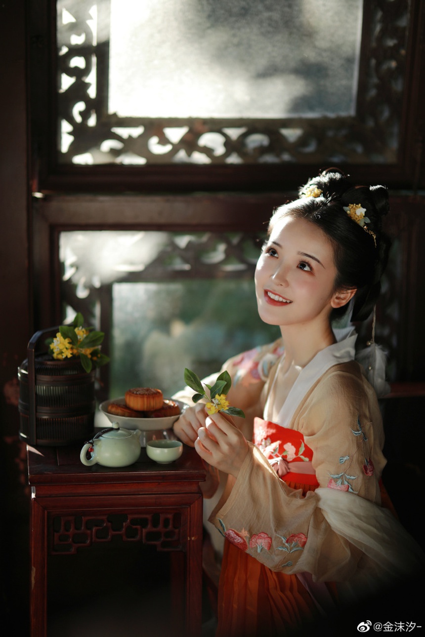 Nữ chính xấu nhất phim Trung gần đây: 5 lần 'hủy dung' khiến dân tình khóc thét, ngoài đời là Gen Z trẻ đẹp - Ảnh 9.