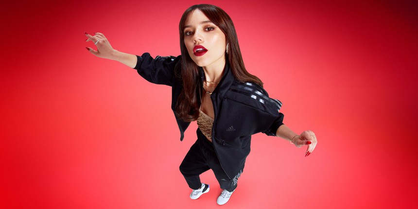 adidas công bố dòng sản phẩm kết hợp thể thao và thời trang - Ảnh 1. adidas công bố dòng sản phẩm kết hợp thể thao và thời trang - Ảnh 1.