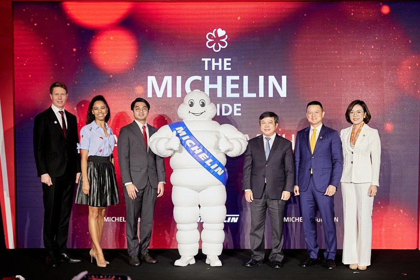 Nghệ nhân ẩm thực Ánh Tuyết: "Đáng lẽ ẩm thực Việt Nam có sao Michelin từ lâu rồi" - Ảnh 3. Nghệ nhân ẩm thực Ánh Tuyết: "Đáng lẽ ẩm thực Việt Nam có sao Michelin từ lâu rồi" - Ảnh 3.