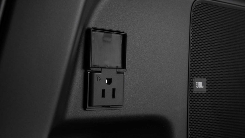 Toyota Grand Highlander chính thức chào sân - Ảnh 20.