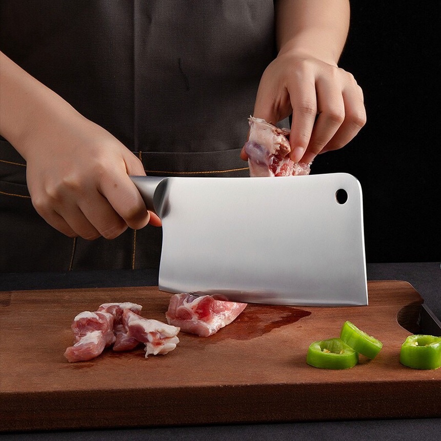 Lỗ nhỏ trên thân dao dùng để làm gì? 90% người dùng không biết đến công dụng ''thần thánh'' của chi tiết này - Ảnh 3.