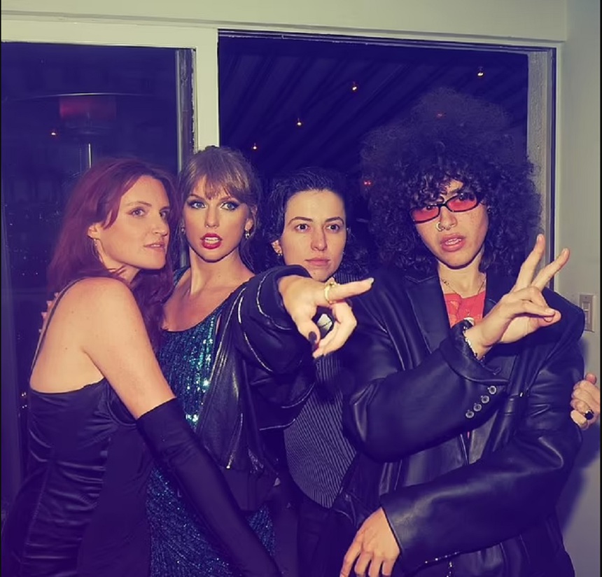 Taylor Swift có cách thể hiện tình cảm siêu tinh tế với bạn trai Joe Alwyn - Ảnh 3.