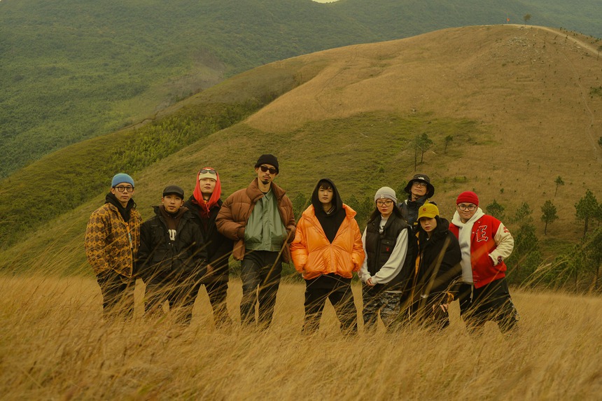 Xem ngay MV mới của Đen Vâu: Không có Hoàng Thuỳ Linh, cũng chẳng có đám hỏi nào cả! - Ảnh 4. Xem ngay MV mới của Đen Vâu: Không có Hoàng Thuỳ Linh, cũng chẳng có đám hỏi nào cả! - Ảnh 4.