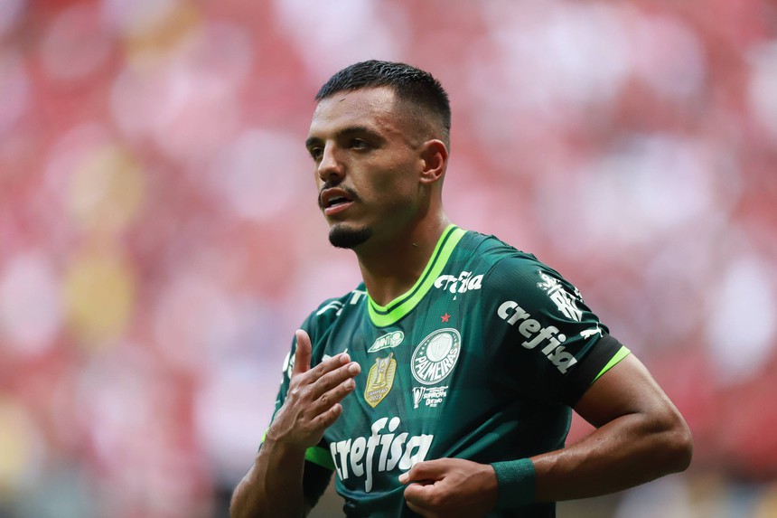 Cầu thủ trẻ tiết lộ 'suýt chết' sau khi ăn theo thực đơn của Ronaldo - Ảnh 2. Cầu thủ trẻ tiết lộ 'suýt chết' sau khi ăn theo thực đơn của Ronaldo - Ảnh 2.