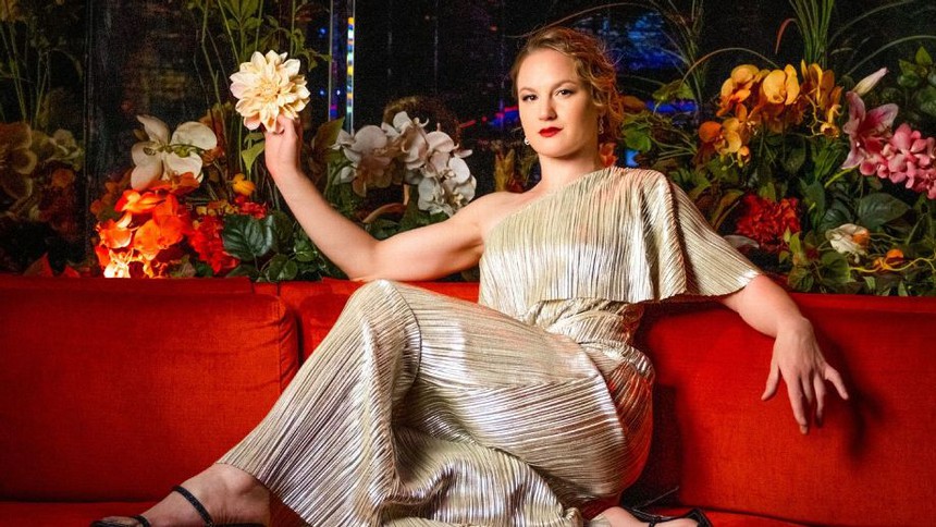 Hai con người khác biệt của 'đả nữ' Valentina Shevchenko - Ảnh 2.