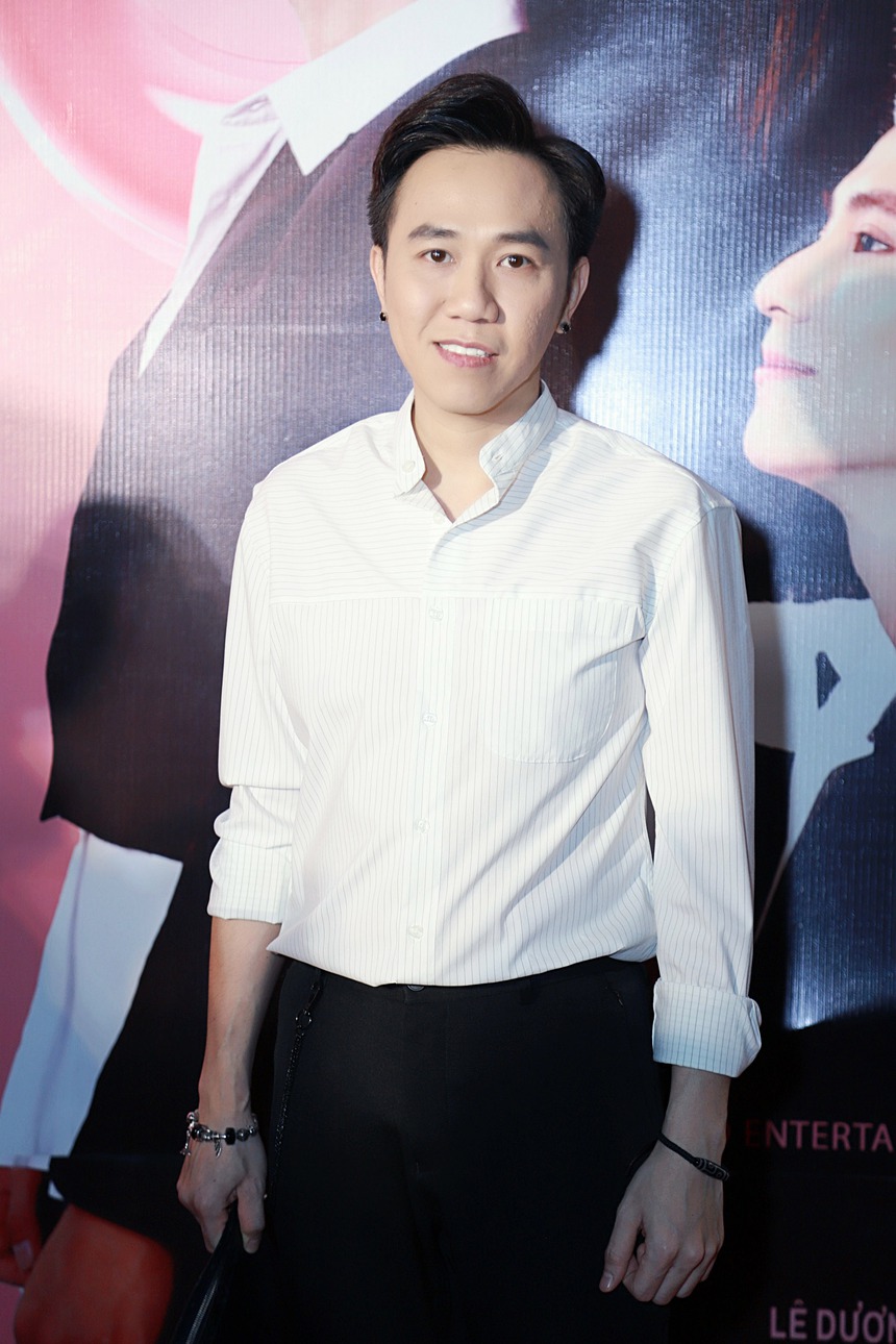 Cặp đôi Hồng Thanh - DJ Mie cực kỳ tình tứ đi xem phim giữa tin đồn chia tay - Ảnh 26.