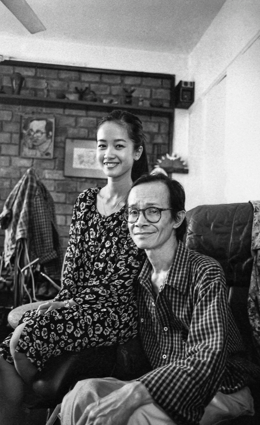 Diva Hồng Nhung lần đầu gặp Trịnh Công Sơn: "Gầy rúm ró, răng nhô ra tứ phía" - Ảnh 2. Diva Hồng Nhung lần đầu gặp Trịnh Công Sơn: "Gầy rúm ró, răng nhô ra tứ phía" - Ảnh 2.