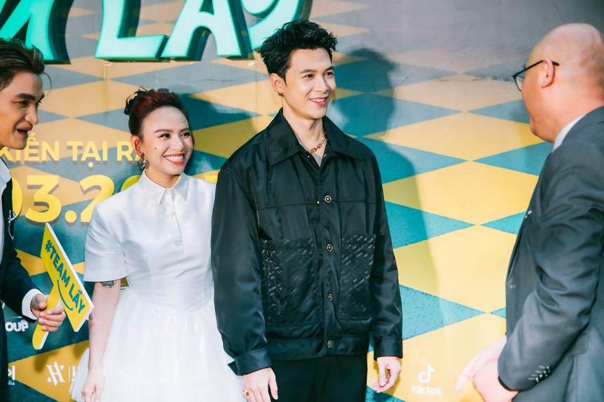 Anh Tú đẹp trai hết nấc, Khánh Vân - Trương Quỳnh Anh đọ sắc cực gắt trên thảm đỏ 'Siêu lừa gặp siêu lầy' - Ảnh 3.