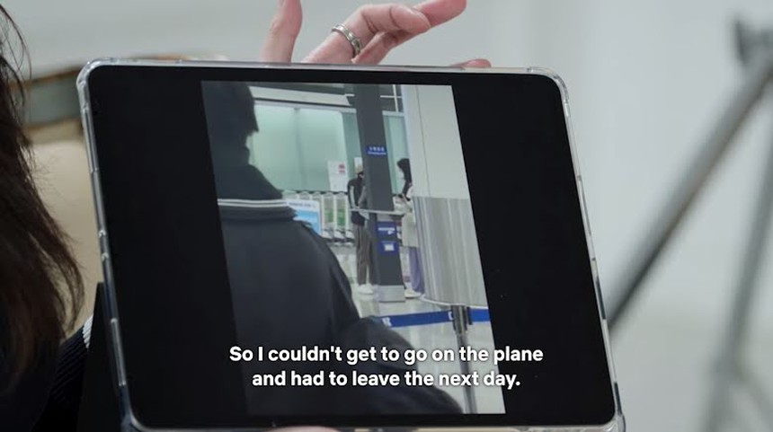 Còn gì điên rồ hơn phim Hàn về giáo phái hot nhất lúc này: Kẻ ác vẫn nhởn nhơ, đạo diễn đòi hi sinh tính mạng gia đình để làm phần 2? - Ảnh 6. Còn gì điên rồ hơn phim Hàn về giáo phái hot nhất lúc này: Kẻ ác vẫn nhởn nhơ, đạo diễn đòi hi sinh tính mạng gia đình để làm phần 2? - Ảnh 6.