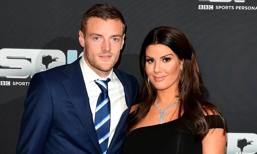 'Khẩu chiến' WAGs Anh bùng nổ: Vợ Kyle Walker nổi cáu vì bị vợ Jamie Vardy gọi là 'thảm chùi chân' - Ảnh 3.