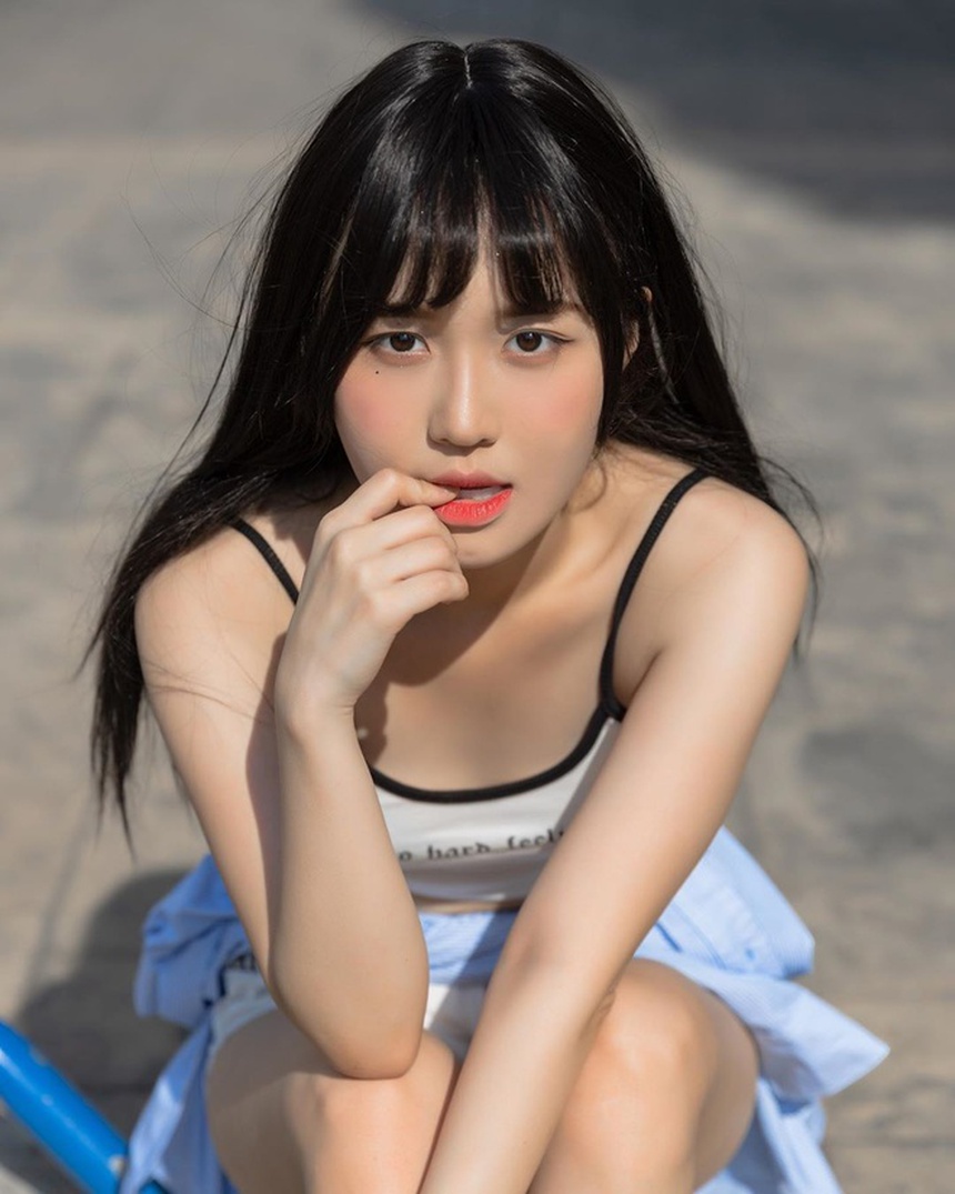 2 cô gái Hàn sang Việt Nam làm ca sĩ: Người cát-xê khủng, người chỉ đủ tiền thuê nhà - Ảnh 9.