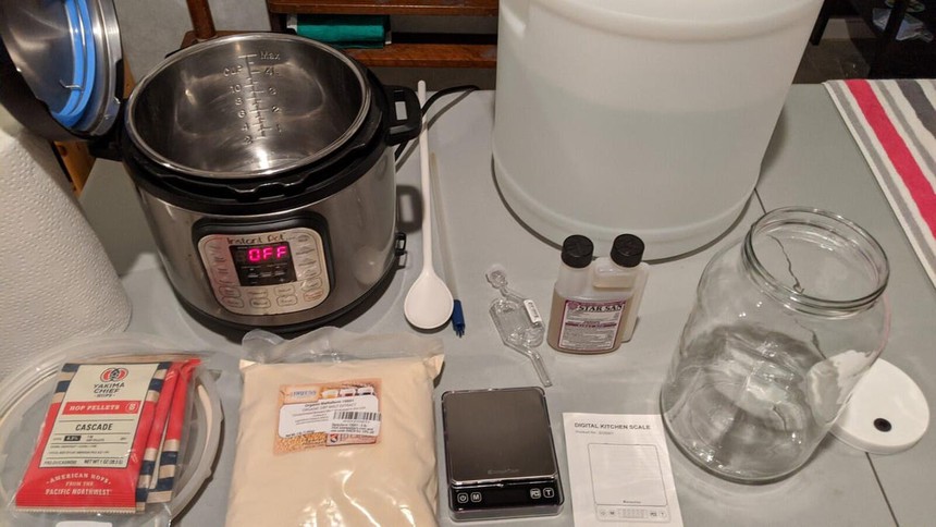 Cực dễ cách "craft" bia ngay tại nhà chỉ mất khoảng 24 giờ - Ảnh 1.