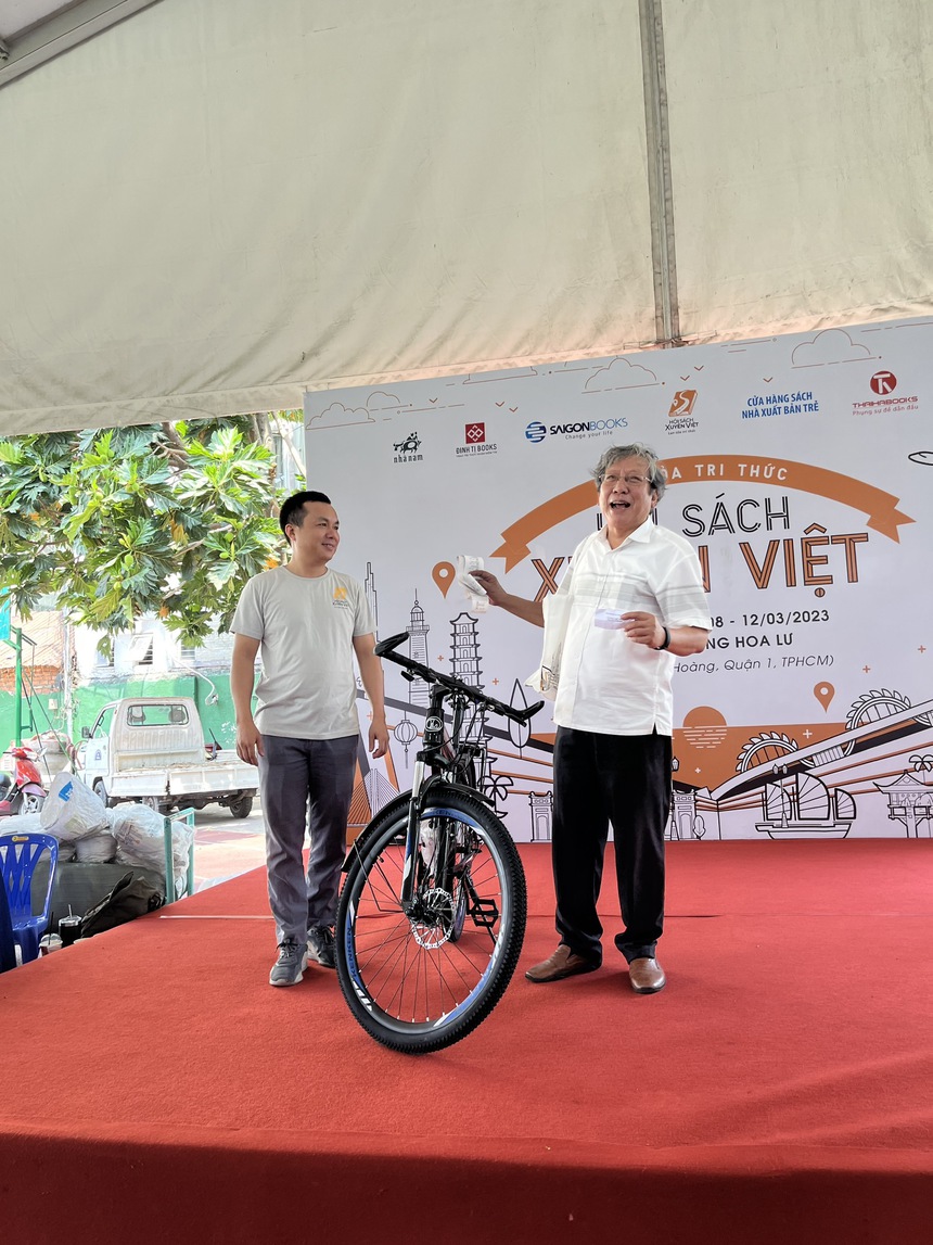 Hội sách xuyên Việt lần 6: Tăng ưu đãi cho bạn đọc, không tổ chức giao lưu - Ảnh 6.