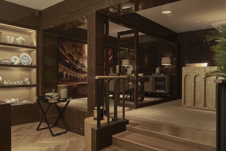 Bên trong ‘toà nhà triệu đô’ của NTK triệu đô Quách Thái Công có gì?  - Ảnh 6.