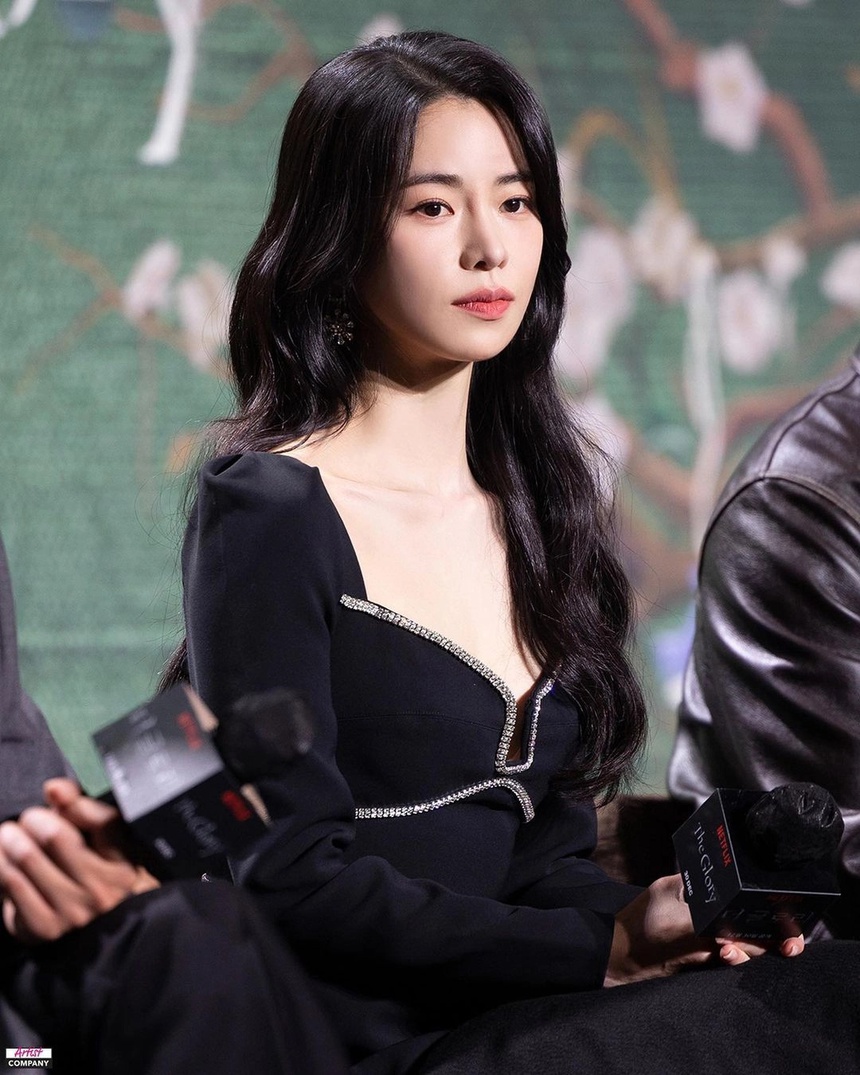 Ồn ào dàn sao The Glory: Phim lên án bạo lực nhưng cả đạo diễn và "ác nữ" đều dính phốt bắt nạt - Ảnh 4.