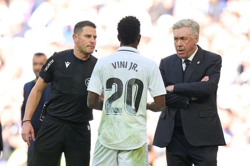 Tin nóng bóng đá sáng 12/3: MU lại bị hét giá tiền đạo - Ảnh 5.