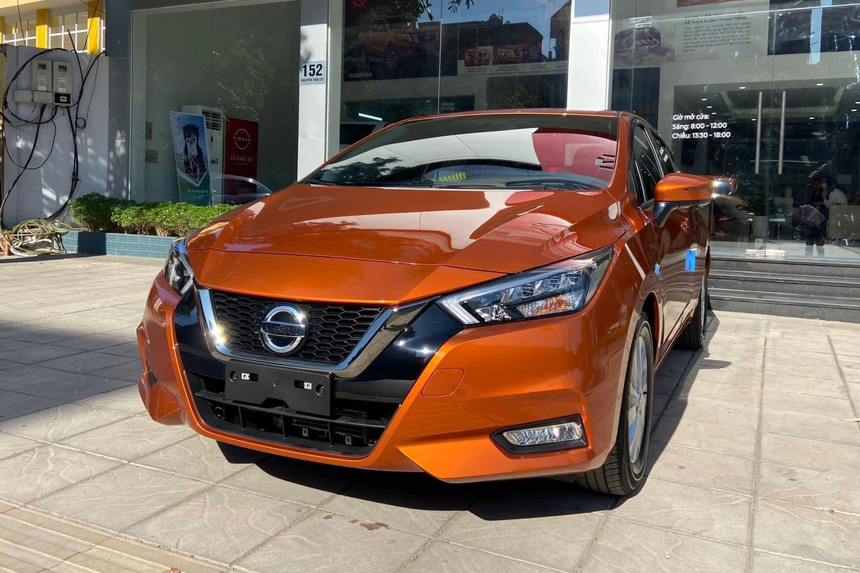 Không chờ chính sách, hàng loạt ô tô tự ‘giảm trước bạ’ tại Việt Nam: BMW, Mercedes bớt cả trăm triệu, vua doanh số cũng nhập cuộc chơi - Ảnh 6.