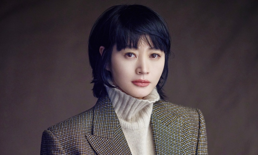 Kim Hye Soo: Độc thân ở tuổi 53, quyết không kết hôn vì mẹ ruột - Ảnh 5. Kim Hye Soo: Độc thân ở tuổi 53, quyết không kết hôn vì mẹ ruột - Ảnh 5.