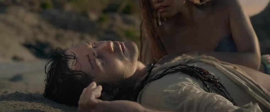 Quá ngán ngẩm với nhan sắc 'tiên cá da màu' Disney ở trailer mới: Bị so sánh với cướp biển, giờ diễn xuất cũng tranh cãi nốt? - Ảnh 9.