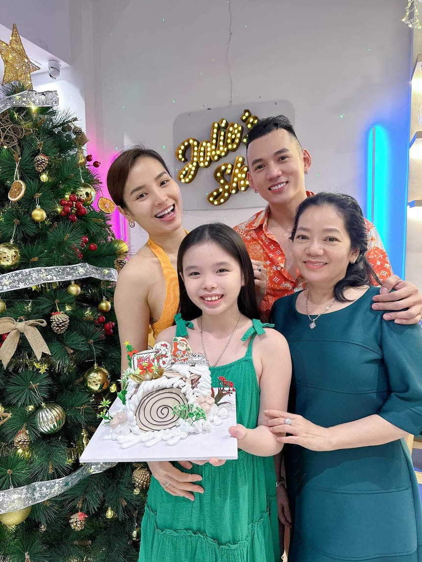 Phương Trinh Jolie - Lý Bình tiết lộ 'vỡ mộng' sau khi sống chung, từng suýt chia tay vì … chén nước mắm - Ảnh 6. Phương Trinh Jolie - Lý Bình tiết lộ 'vỡ mộng' sau khi sống chung, từng suýt chia tay vì … chén nước mắm - Ảnh 6.