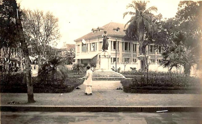 Ảnh = Ký ức = Lịch sử (kỳ 62): Những tượng đài đầu tiên ở Hà Nội - Ảnh 4.