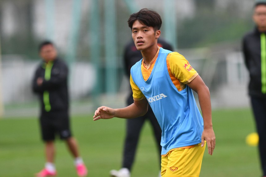 HLV Troussier ‘cười thầm’ với dàn sao U20 Việt Nam, bài toán khó của đội U23 đã tìm ra lời giải? - Ảnh 9.