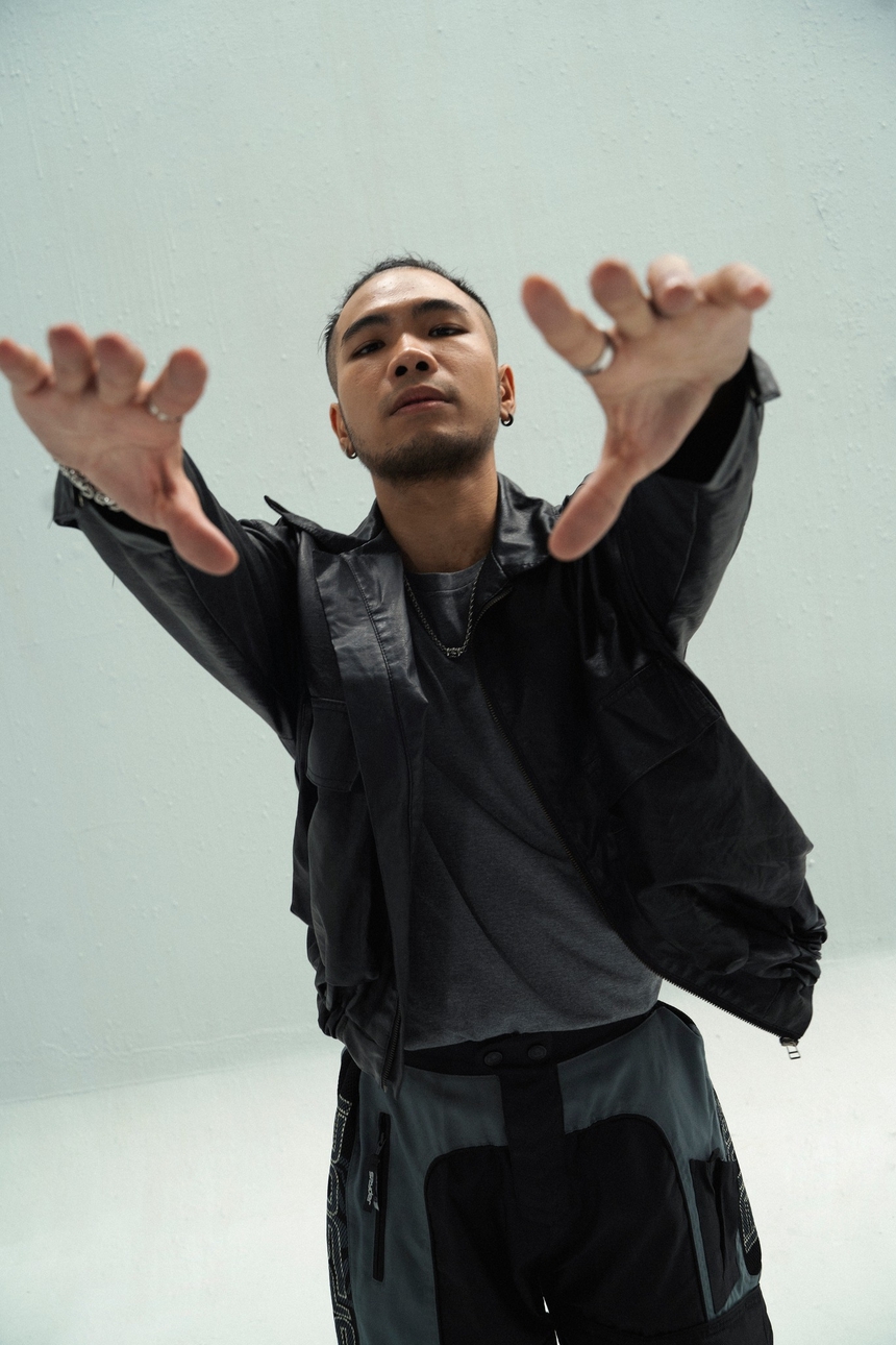 Nam rapper có mẹ bán bánh mì tạo nên giai điệu hot nhất MXH, được dân tình nhiệt tình "đu trend" nhưng vẫn gây tranh cãi vì 1 điều! - Ảnh 10.