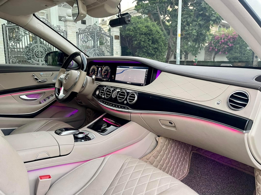 Mercedes-Maybach S 450 rao bán cao hơn nhờ biển số ngũ quý 2 - Ảnh 3.