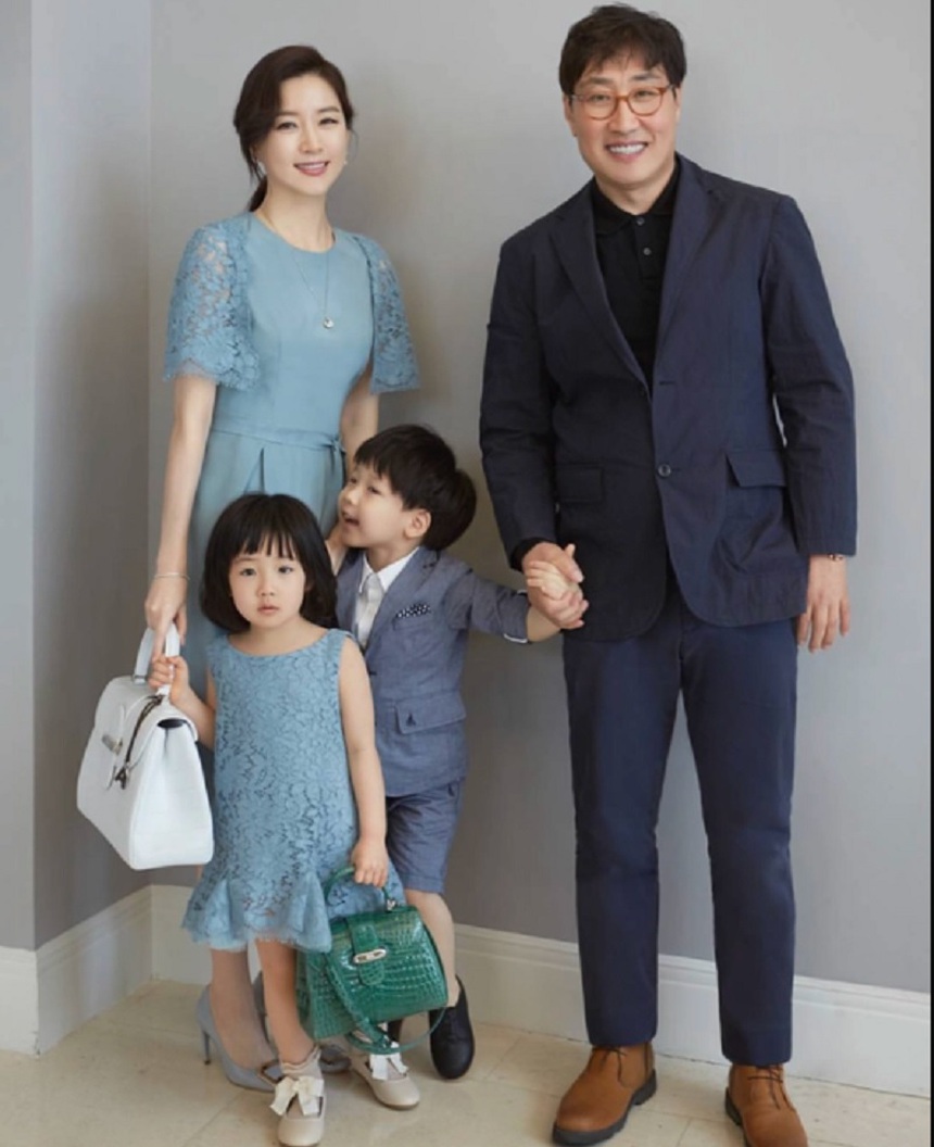 ‘Quốc bảo nhan sắc’ Lee Young Ae: Cả cuộc đời viên mãn nhờ 1 vai diễn thành công - Ảnh 7.