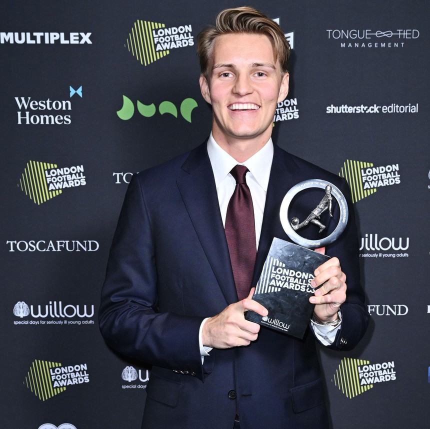 Tin nóng bóng đá tối 14/3: MU ký tiền đạo '0 đồng', Arsenal bội thu giải thưởng - Ảnh 3.