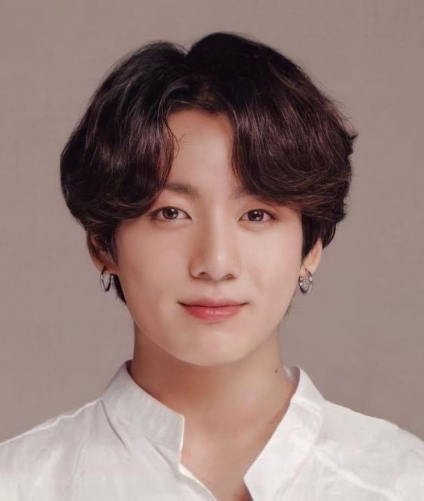 'Choáng' với những hình ảnh chân dung BTS do AI tạo ra - Ảnh 26. 'Choáng' với những hình ảnh chân dung BTS do AI tạo ra - Ảnh 26.