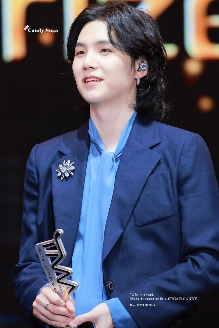 'Choáng' với những hình ảnh chân dung BTS do AI tạo ra - Ảnh 9. 'Choáng' với những hình ảnh chân dung BTS do AI tạo ra - Ảnh 9.