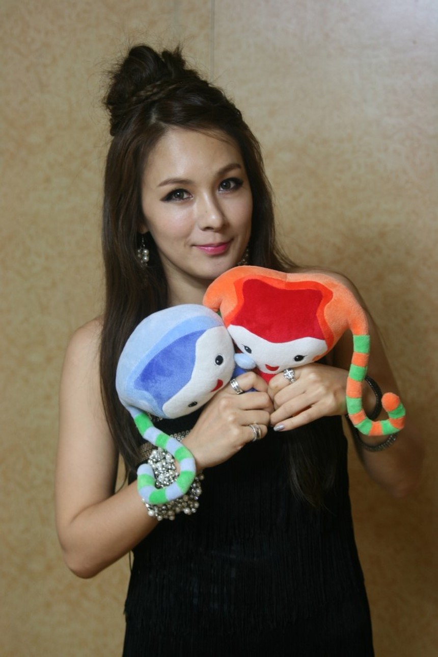 Ca khúc ác nữ The Glory hát 'vô tri' từng bị cấm sóng ở Hàn Quốc, bảo sao lên phim gây ám ảnh - Ảnh 8.