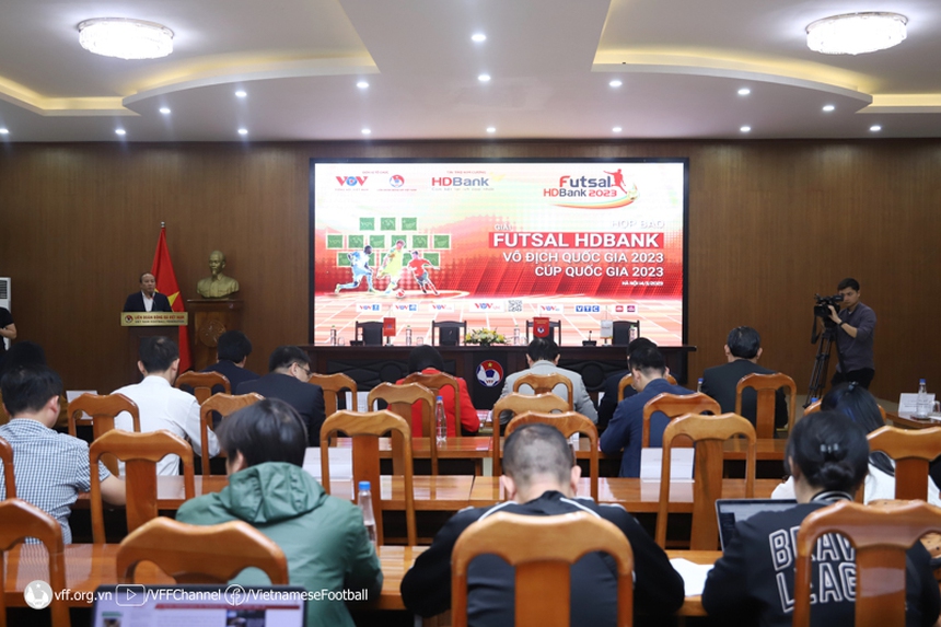 Futsal Việt Nam chứng kiến bước ngoặt lịch sử - Ảnh 1.