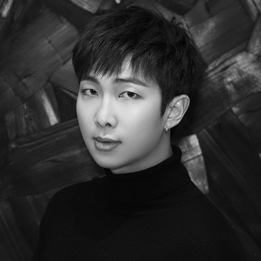 RM BTS chia sẻ lý do không muốn sử dụng tên thật ở vai trò nghệ sĩ - Ảnh 1.