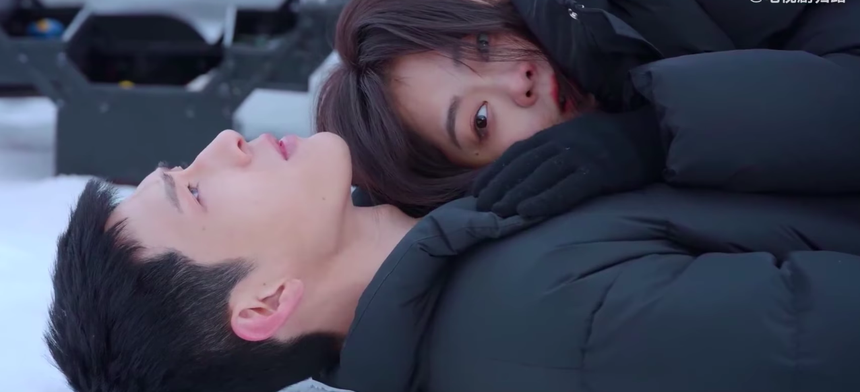 Đàm Tùng Vận - Tỉnh Bách Nhiên gây đỏ mặt vì quá tình tứ, còn quay cảnh ôm hôn trên giường - Ảnh 3.