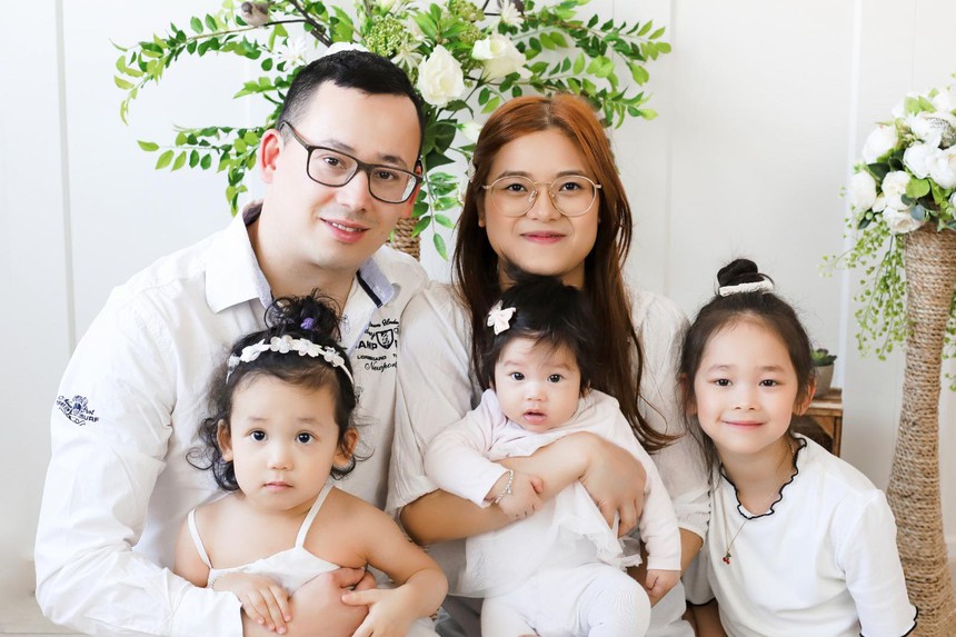 Đang đi chơi bố tức tốc gọi về mai mối, cô gái Hà Nội "chốt" cưới sau lần đầu gặp mặt, may mắn được chồng như ý - Ảnh 3.