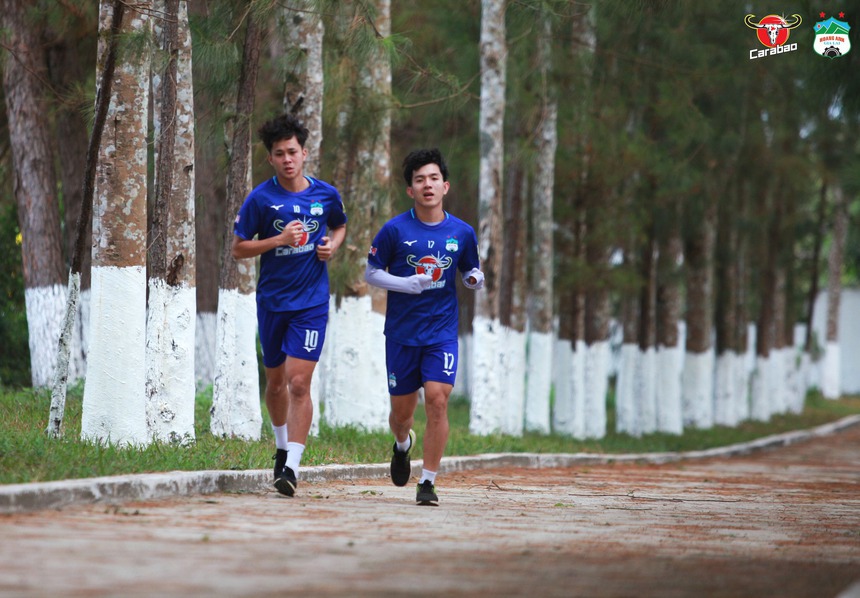 Bóng đá Việt Nam ngày 15/3: HLV Philippe Troussier chấm điểm cầu thủ U23 Việt Nam - Ảnh 2. Bóng đá Việt Nam ngày 15/3: HLV Philippe Troussier chấm điểm cầu thủ U23 Việt Nam - Ảnh 2.