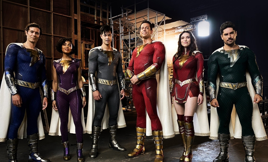 'Shazam 2' -siêu anh hùng khác biệt của DC trở lại - Ảnh 2. 'Shazam 2' -siêu anh hùng khác biệt của DC trở lại - Ảnh 2.