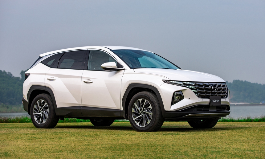 "Crossover của năm" bất ngờ sụt giảm doanh số - Ảnh 1. "Crossover của năm" bất ngờ sụt giảm doanh số - Ảnh 1.