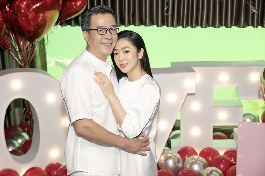 2 cuộc hôn nhân của "Vua cá Koi": Chuyện tình với vợ cũ tào khang gây xúc động, ồn ào khi quyết định tái hôn - Ảnh 6.